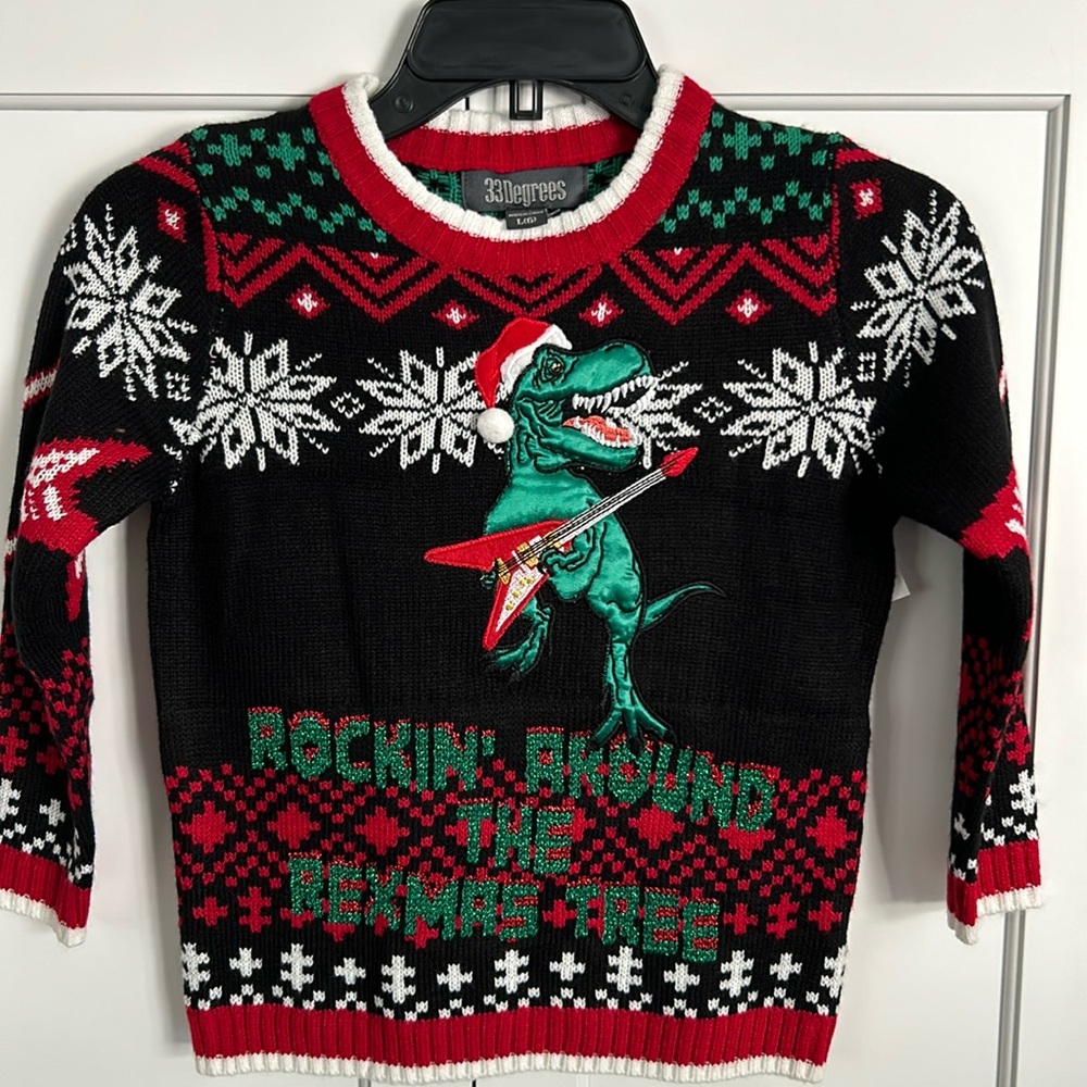 33 Degrees NEW X Mass Sweater